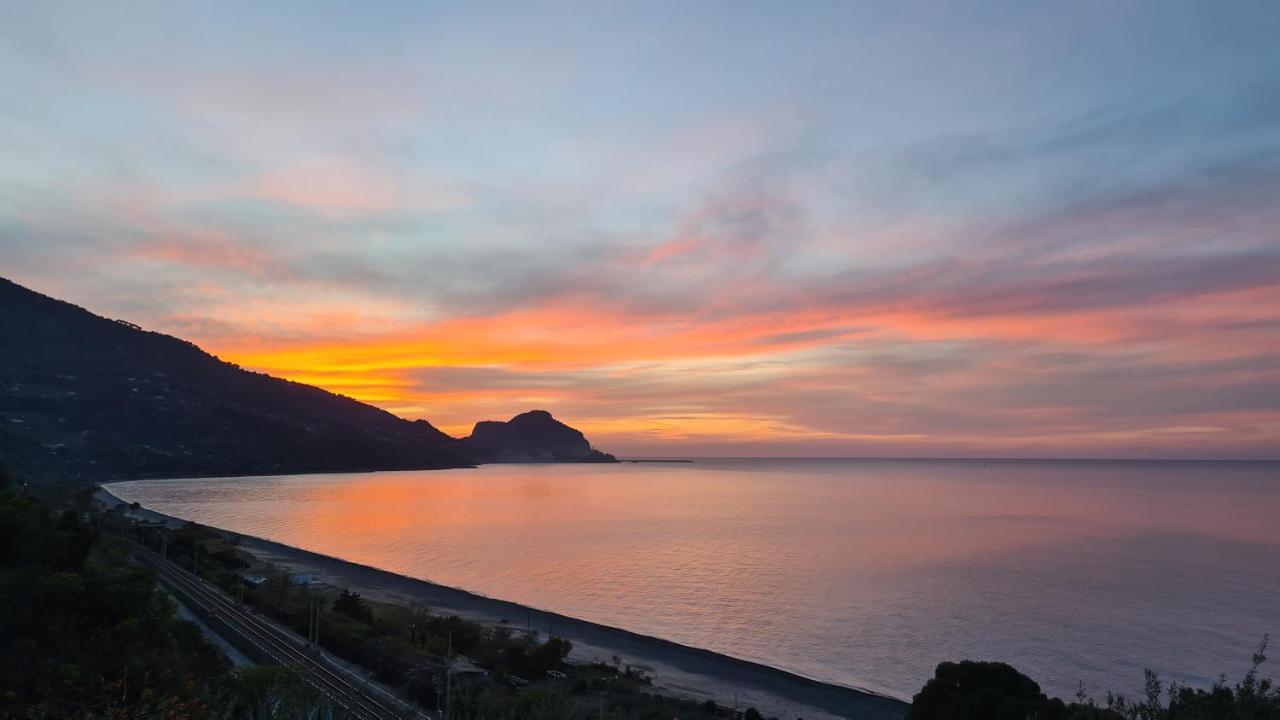 Ch Exclusive Apartments Cefalù Eksteriør billede