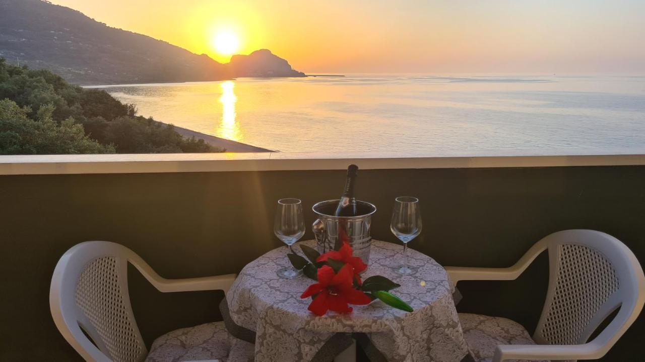 Ch Exclusive Apartments Cefalù Eksteriør billede